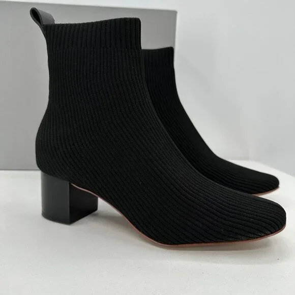 Everlane The Glove Boot in Black size 5.5 Women's Stretch Rib Knit Ankle Bootie
